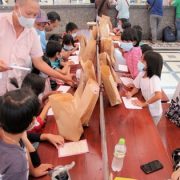 Viết địa chỉ và lời nhắn nhủ cho các bạn học sinh vùng sâu vùng xa Viết địa chỉ và lời nhắn nhủ cho các bạn học sinh vùng sâu vùng xa