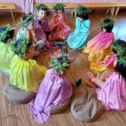 Cac ban lop tien tieu hoc nam ngoai chuan bi len lop 1 nam nay_thumbnail